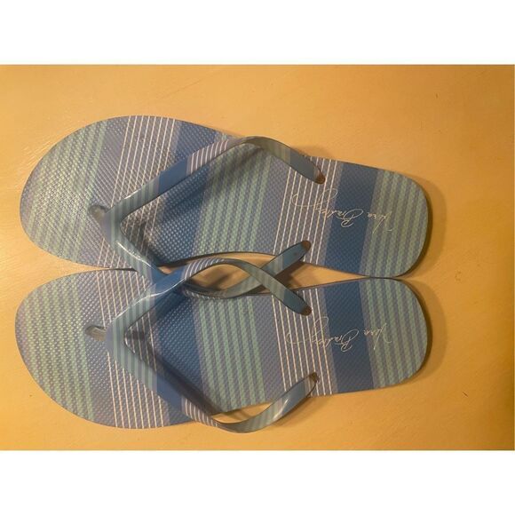Vera Bradley Flip Flops - Picture 5 of 5